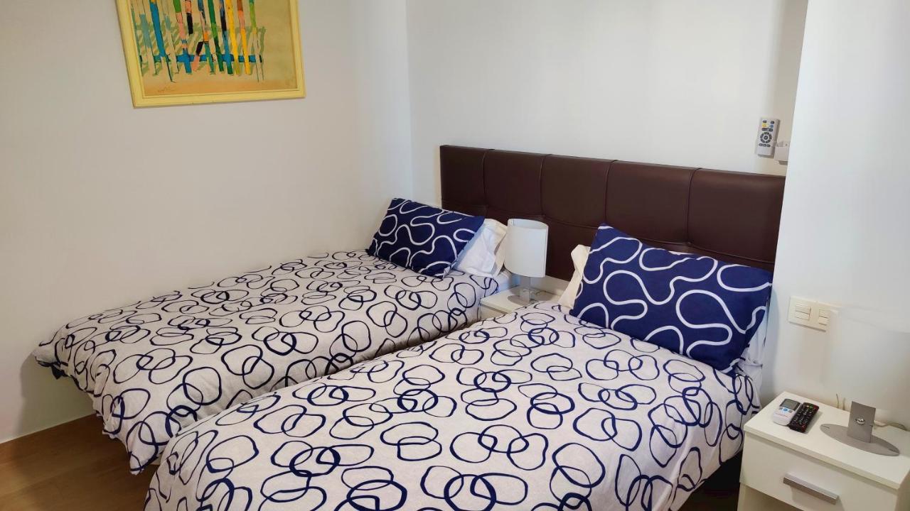 Beachfront -- New Luxury Apartment -- 1ª Linea Playa -- Fuengirola City Center -- Private Parking -- Panoramic Sea Views -- Extérieur photo